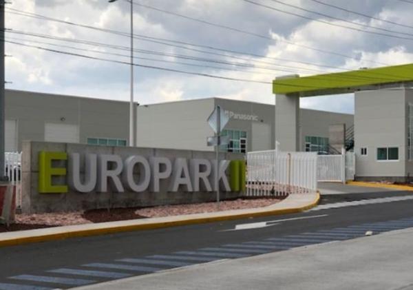 Renta de bodega en Parque Industrial Europark II