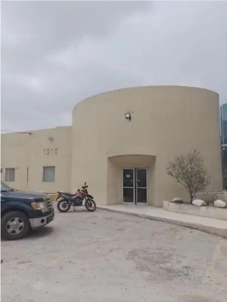 Bodega con oficinas en Monterrey