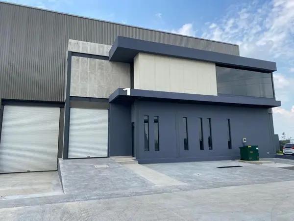Bodega industrial en pre-venta en Guadalupe