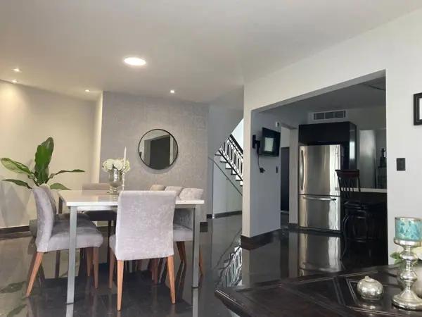 Casa en venta en  San Jerónimo en Monterrey