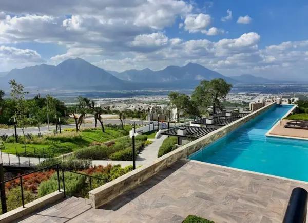 Casa en venta en Cumbres Elite en Monterrey Casa en venta en Cumbres Elite en Monterrey