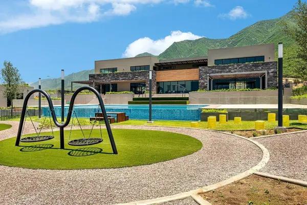 Terreno en venta en El Yerbaniz en Santiago