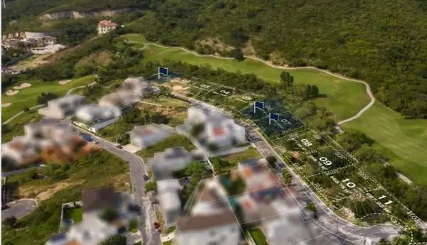Terreno en venta en La Herradura en Monterrey
