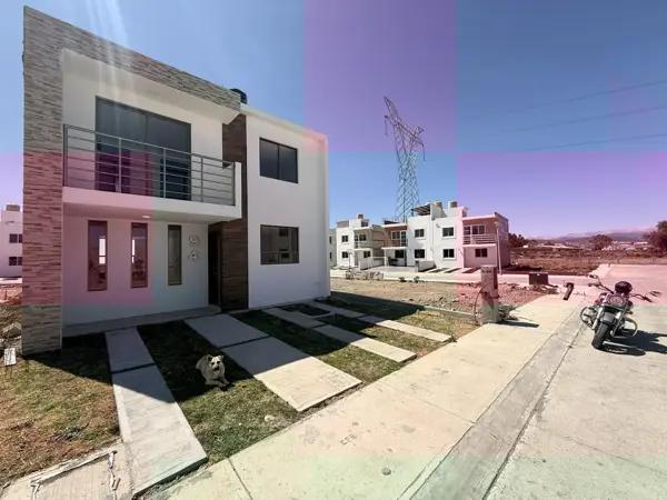 Casa en venta en El Saucillo, Mineral de la Reforma, Hidalgo Casa en venta en El Saucillo, Mineral de la Reforma, Hidalgo