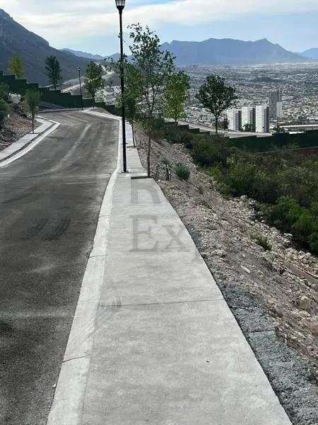 Terrenos en Venta en Residencial Cordillera