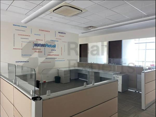 Oficinas en Venta en Hacienda de La Sierra