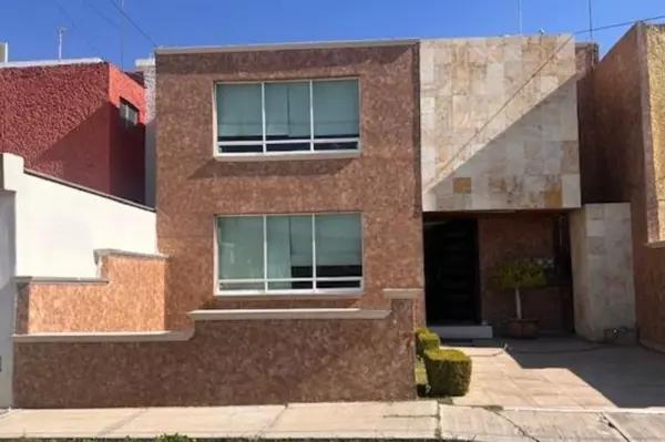 SE RENTA DE CASA EN FRACC. RINCONADA DE SANTIAGO PACHUCA HGO. SE RENTA DE CASA EN FRACC. RINCONADA DE SANTIAGO PACHUCA HGO.