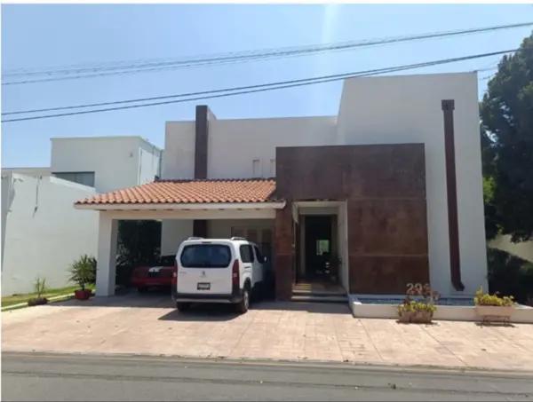 CASA EN EL CAMPESTRE CELAYA EN VENTA