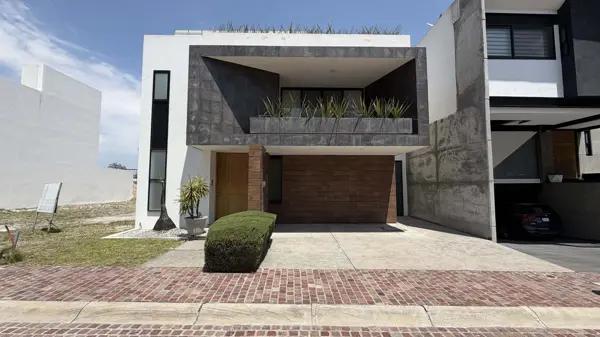 CASA EN VENTA LOMAS DE ANGELOPOLIS LA LOMA DE GRAN RESERVA CASA EN VENTA LOMAS DE ANGELOPOLIS LA LOMA DE GRAN RESERVA