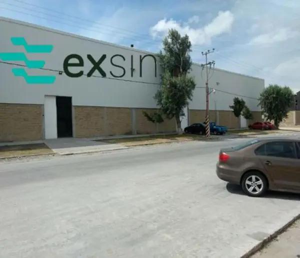 RENTA  DE NAVES "2,400 M2, ESPUELA DE FERROCARRIL