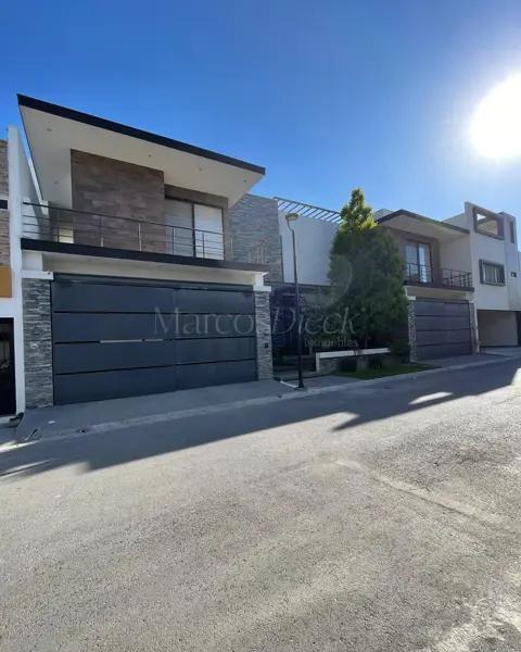 CASA EN VENTA  EN LA ENCOMIENDA, ESCOBEDO