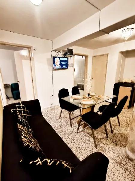 Venta o renta de departamento en Roma Sur Cdmx, cerca de escuelas y avenidas principales.