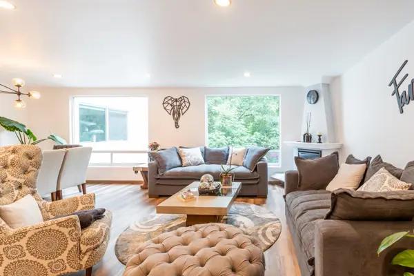 Casa en Condominio de 318m2 con Jardín | Terreno 115m2 | 4 Estacionamientos