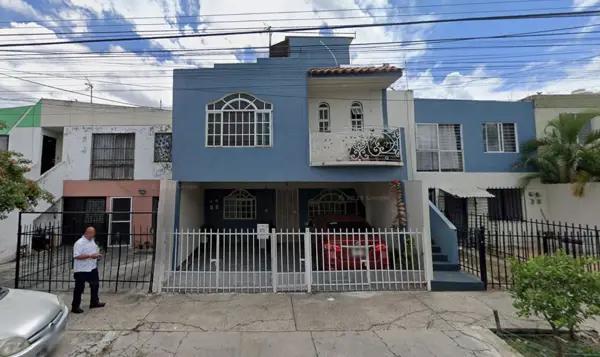 BONITA CASA EN VENTA EN ZAPOPAN, JALISCO BONITA CASA EN VENTA EN ZAPOPAN, JALISCO