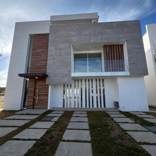 Casa en venta en Lagos Residencial Casa en venta en Lagos Residencial