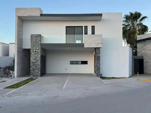 Casa en venta en Los Viñedos, Torreón, Coahuila de Zaragoza Casa en venta en Los Viñedos, Torreón, Coahuila de Zaragoza
