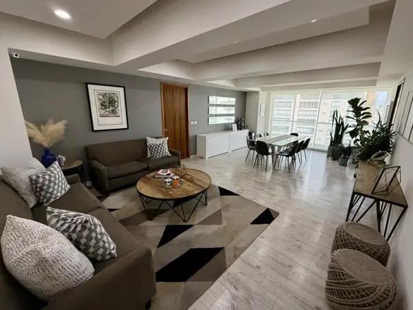 Departamento de 220 m² con 3 recámaras en venta en Villa Florence