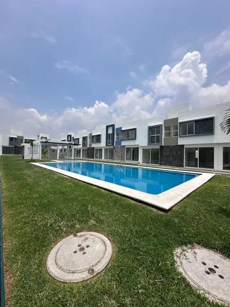 Casa Nueva en Venta en zona de Hospitales, Emiliano Zapata. mor. Casa Nueva en Venta en zona de Hospitales, Emiliano Zapata. mor.