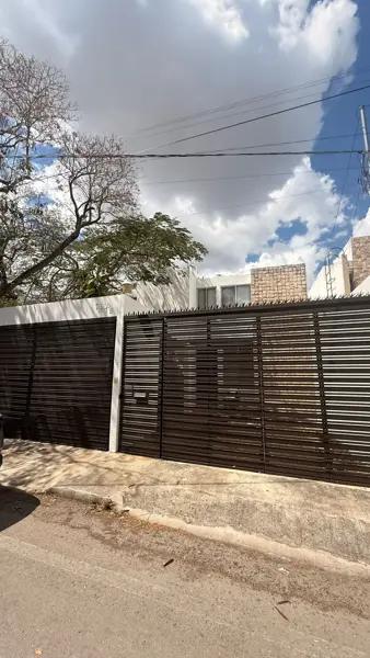 | Casa en renta en Montes de Amé |