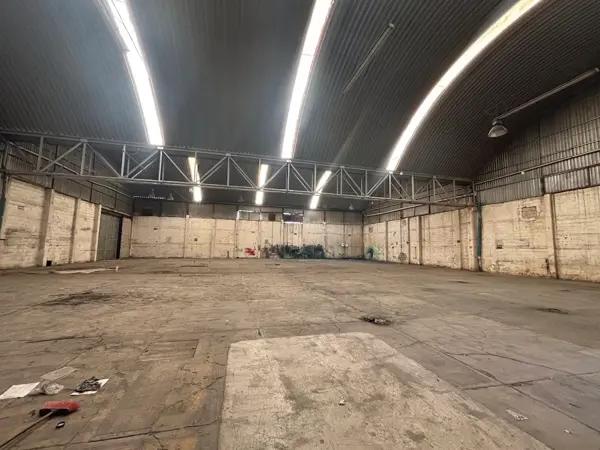 Venta bodega de 1,000 m2. San Lorenzo Almecatla. Atrás de la Planta de VW