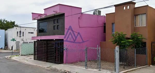 Oportunidad de Remate: Casa en Condominio en Hacienda las Fuentes, Reynosa JX71