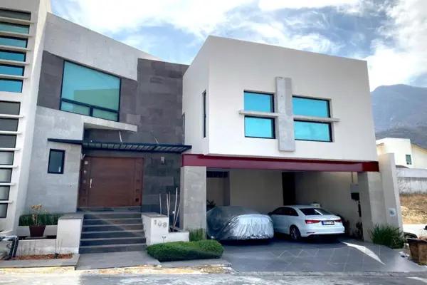 Casa - Bosques de Valle Alto