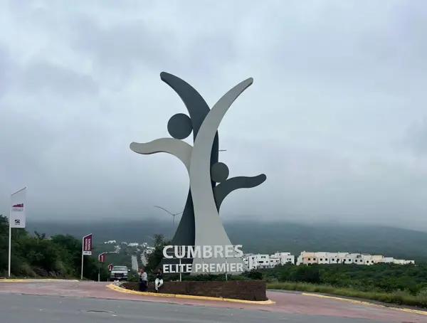 TERRENO EN VENTA EN CUMBRES ELITE PREMIER