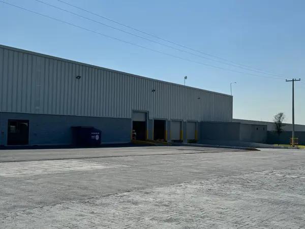 Bodega Industrial en Renta Carr. Mty - Laredo