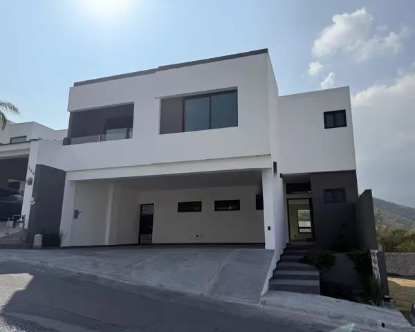 Casa Nueva en Venta Milagros de Valle Alto Casa Nueva en Venta Milagros de Valle Alto