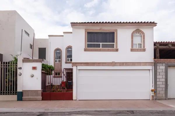 Casa en Venta en Quinta del Rosario, Quintas San Isidro, Torreón, Coahuila