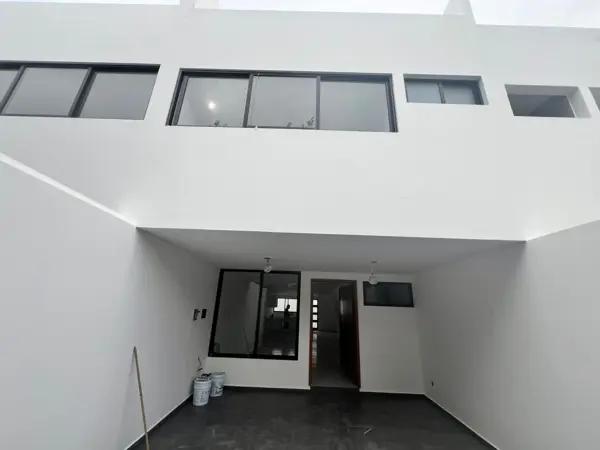 Casa en Venta en El Dorado, Tlalnepantla de Baz - Oportunidad Habitacional con Espacios Amplios