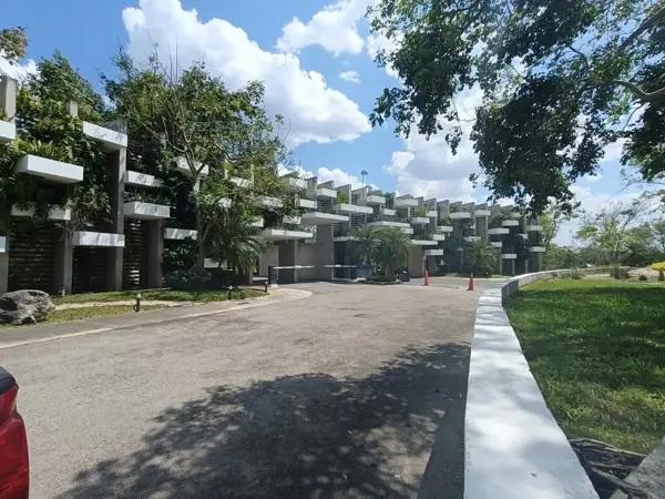 Terreno en venta en residencial yaxlum conkal merida yucatan