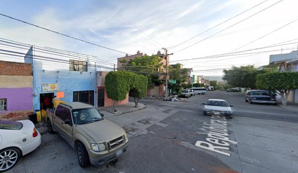 VENDO CASA EN LEON GTO.