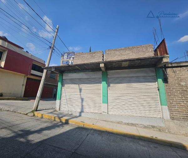 TERRENO DE OPORTUNIDAD CON DOS LOCALES