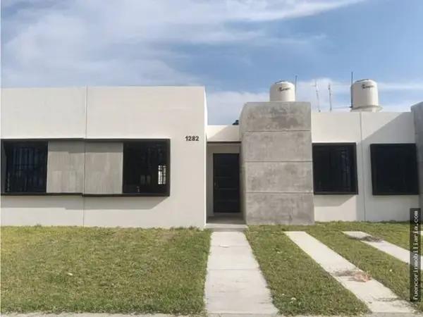 Casa en venta en Villa de Alvarez Colima