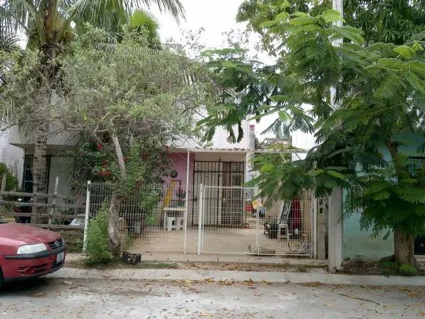 Departamento en venta en La Guadalupana, Playa del Carmen, Quintana Roo