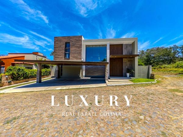 Residencia en Venta