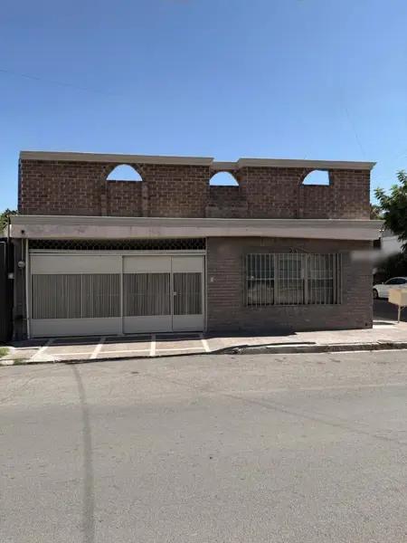 Casa en Venta en Torreón: Ideal para Negocio u Hogar Casa en Venta en Torreón: Ideal para Negocio u Hogar
