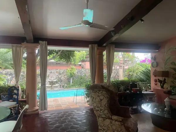 Casa en Venta en Av. Palmira, Privada Bel Senda, Colonia Palmira Cuernavaca, Morelos