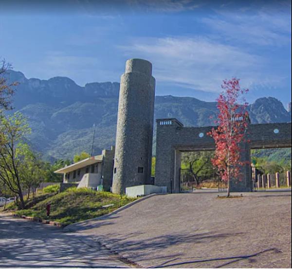 TERRENO EN VENTA  FRACC. AZHARA ZONA ANTIGUA HACIENDA SAN AGUSTIN