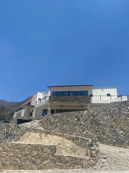 CASA EN VENTA EN TERRA SERENA / ARTEAGA COAH.
