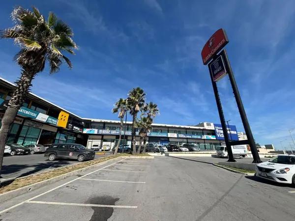 LOCAL COMERCIAL EN RENTA RANGEL FRÍAS