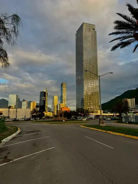 DEPARTAMENTO EN VENTA TORRE LATIV (VALLE ORIENTE)