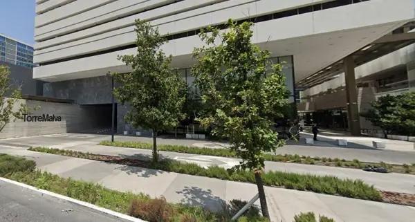 OFICINA EN VENTA VALLE ORIENTE