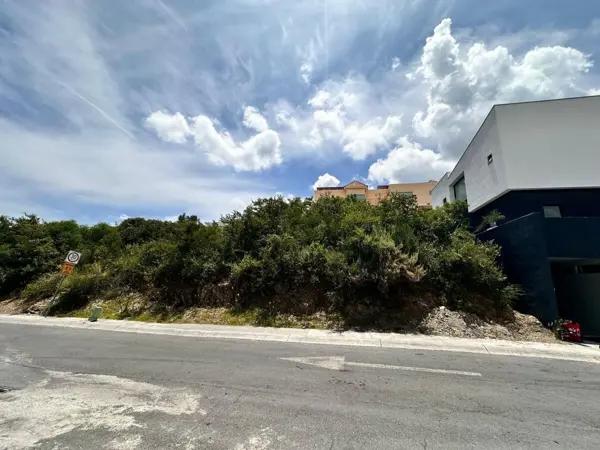 Terreno en Venta Sierra Alta 9o Sector Terreno en Venta Sierra Alta 9o Sector