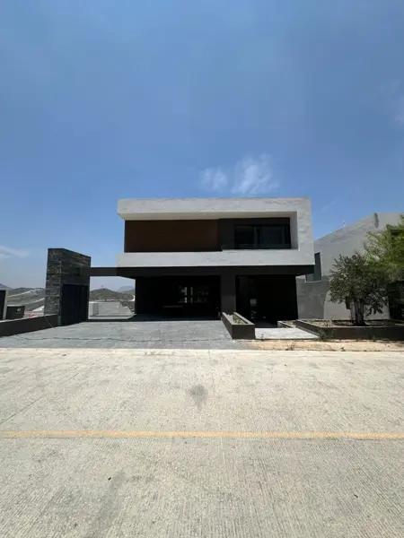 CASA EN VENTA TERRALTA L64