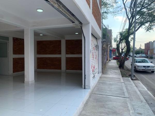 LOCAL EN RENTA, LOMAS DE CASABLANCA, QUERÉTARO, QRO.