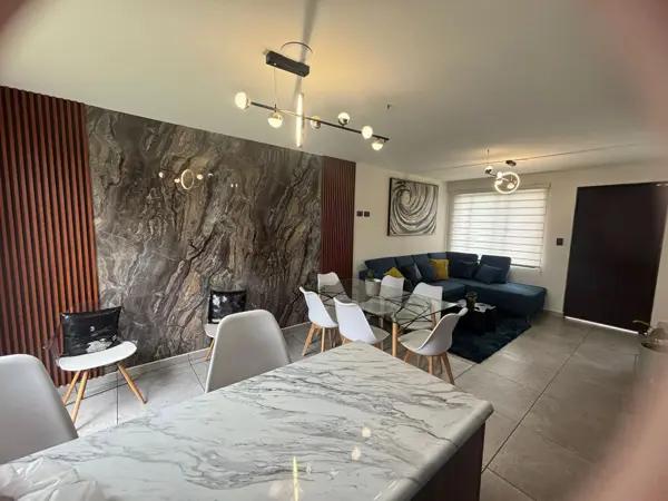 Casa semi nueva con jardín y alberca ,Olaza San Diego. Casa semi nueva con jardín y alberca ,Olaza San Diego.