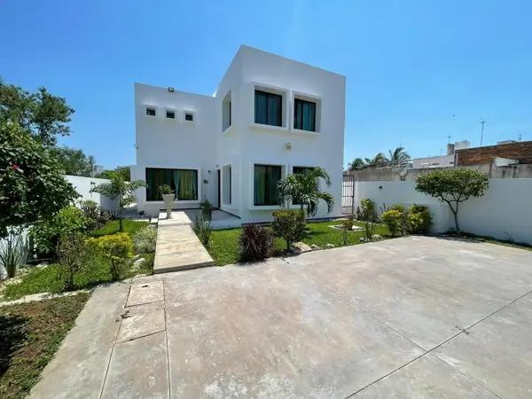 casa en venta de 3 recamaras con amplio jardin en cholul merida casa en venta de 3 recamaras con amplio jardin en cholul merida