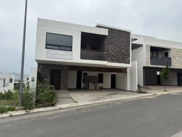 CASA EN VENTA EN BOSQUES DE LAS MISIONES, CARRETERA NACIONAL